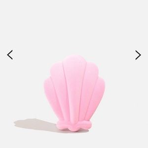 Skinny dip pink shell hairbrush
